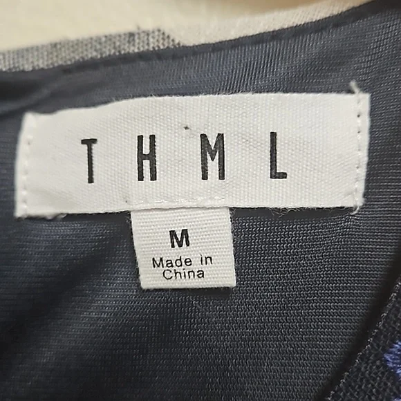 THML Checkered embroidered fringe sleeves dress women's size Medium - Picture 4 of 12